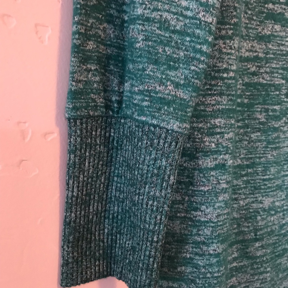 Tunic Sweater - Picture 3 of 4